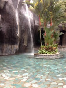 Thermal pools on family Spanish immersion in la fortuna