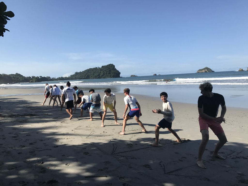 Learning how to surf on Spanish immersion in Costa Rica