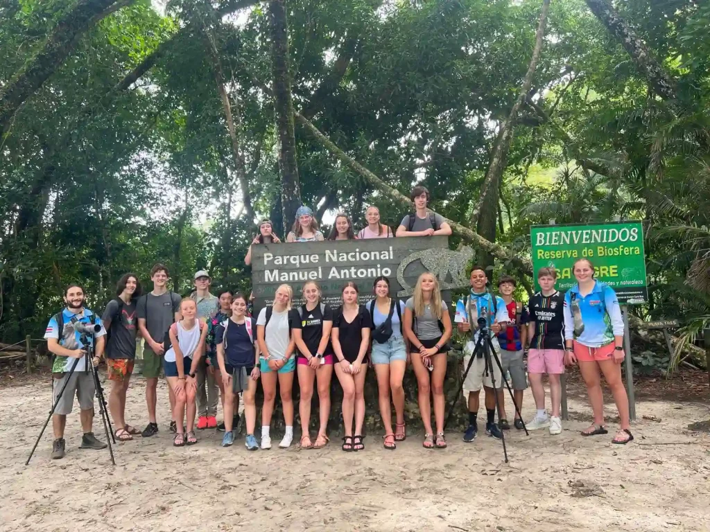 Costa Rica HS Immersion Catholic High School Immersion Group